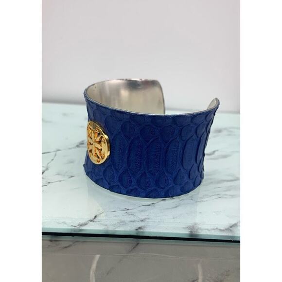 Rustic Cuff Cobalt Blue Textured Logo Metal Cuff Bracelet Signed - Picture 3 of 6
